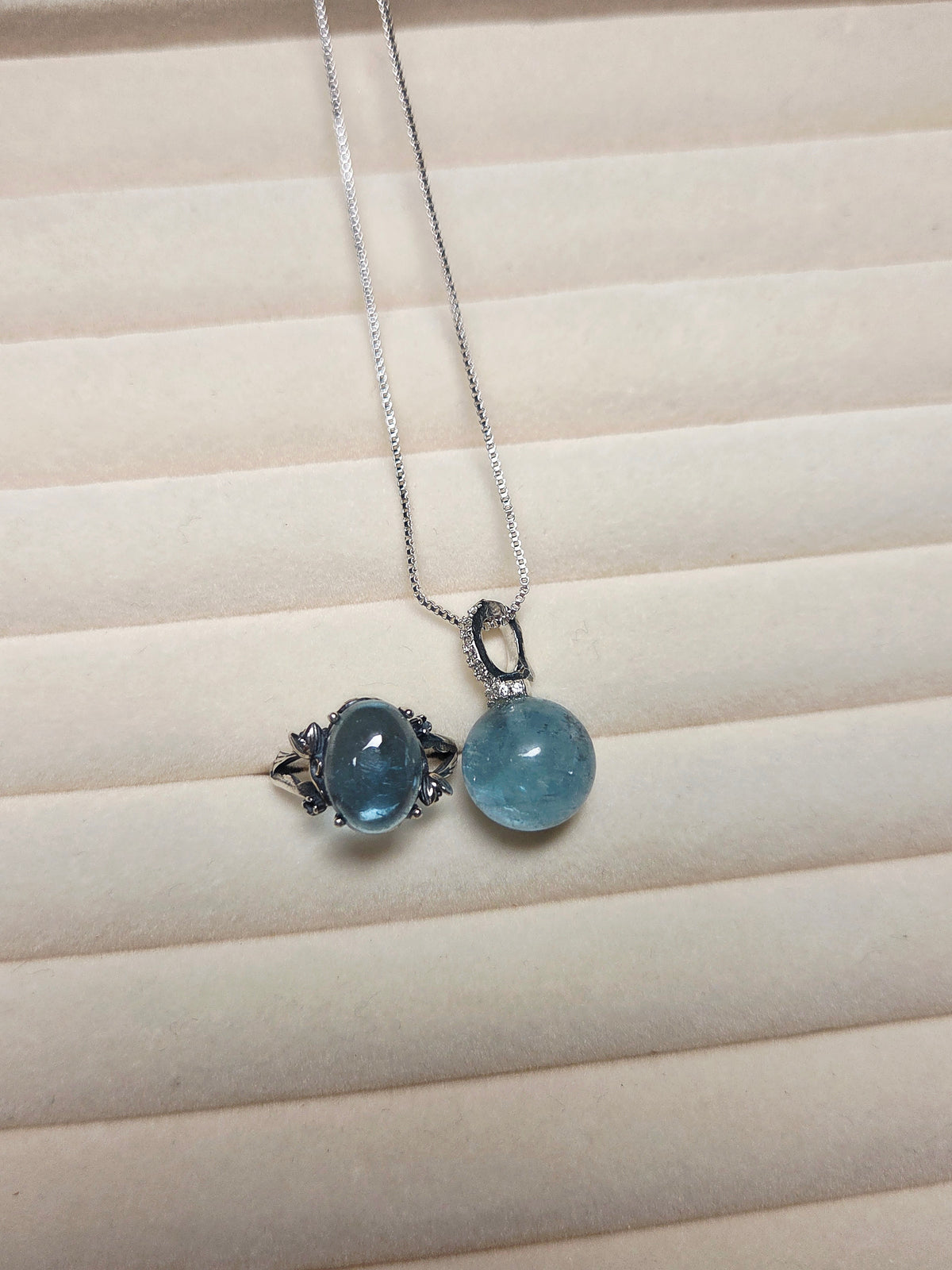 Ocean Serenity – Natural Aquamarine Pendant & Ring Set
