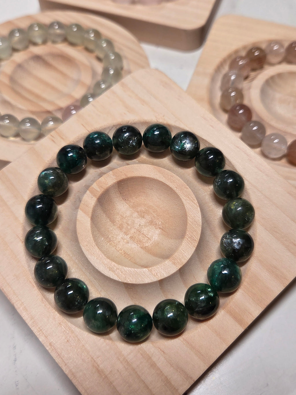 Green Lepidolite Crystal Bracelet – Stress Relief, Anxiety & Heart Chakra Healing Jewellery