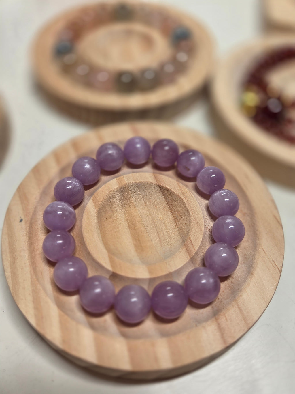 Lavender Kunzite Crystal Bracelet – Emotional Healing, Love & Heart Chakra Gemstone Jewellery